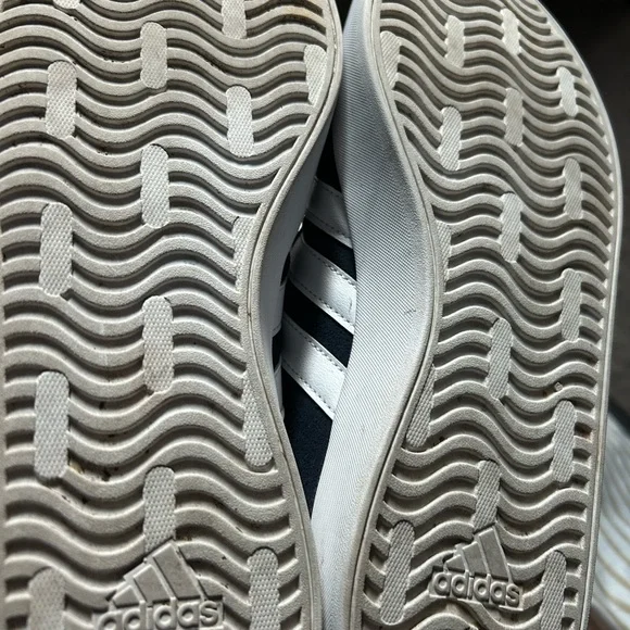 Adidas Men's Navy Blue and White Sneakers